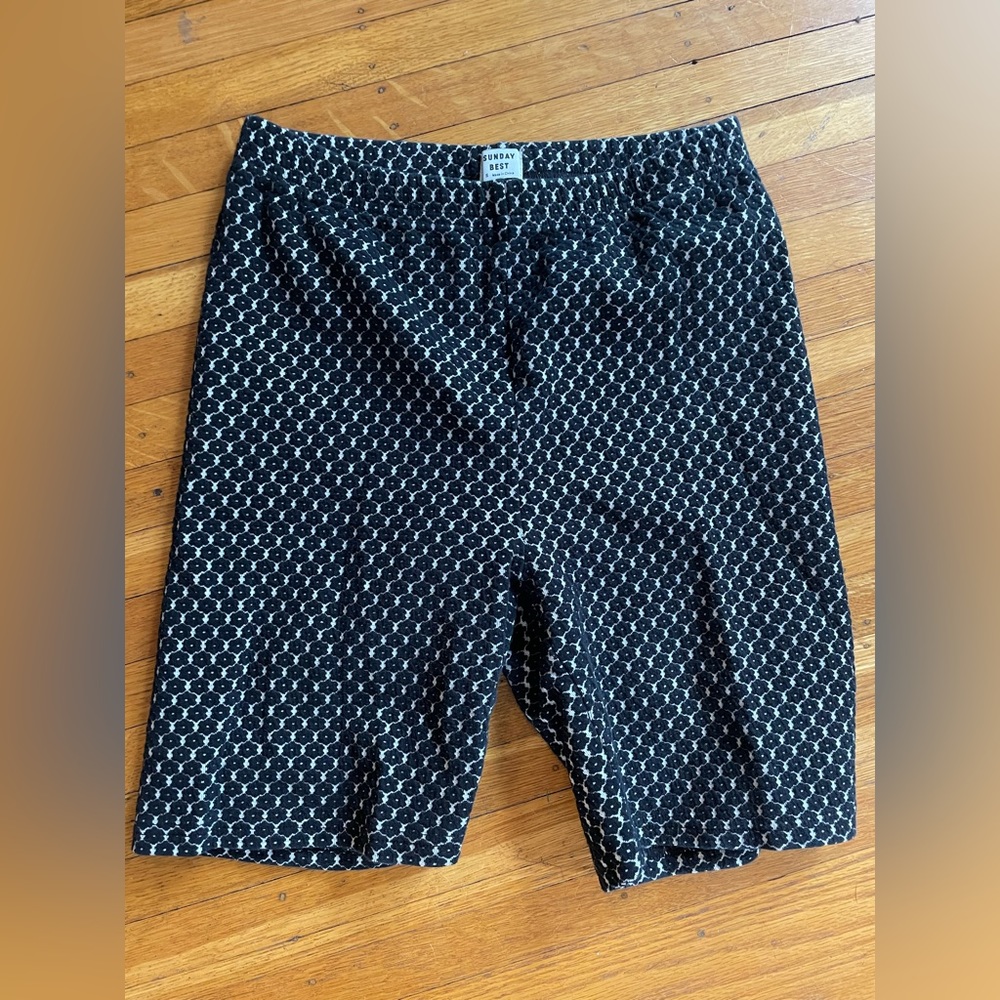 SUNDAY BEST | black flower biker shorts